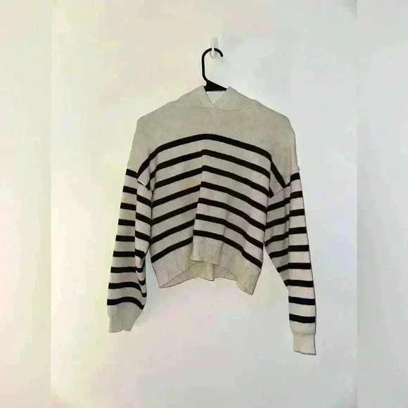 Zara STRIPED KNIT SWEATER - Picture 1 of 2